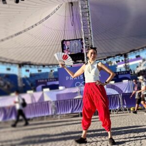 Anne Watanabe Instagram - PARIS Olympic2024

選手の皆さま、ありがとうございました！！
世界のトップレベルの動きを、初めて間近で見られて嬉しかったです🥹

次はパラリンピック！！！💪💪💪