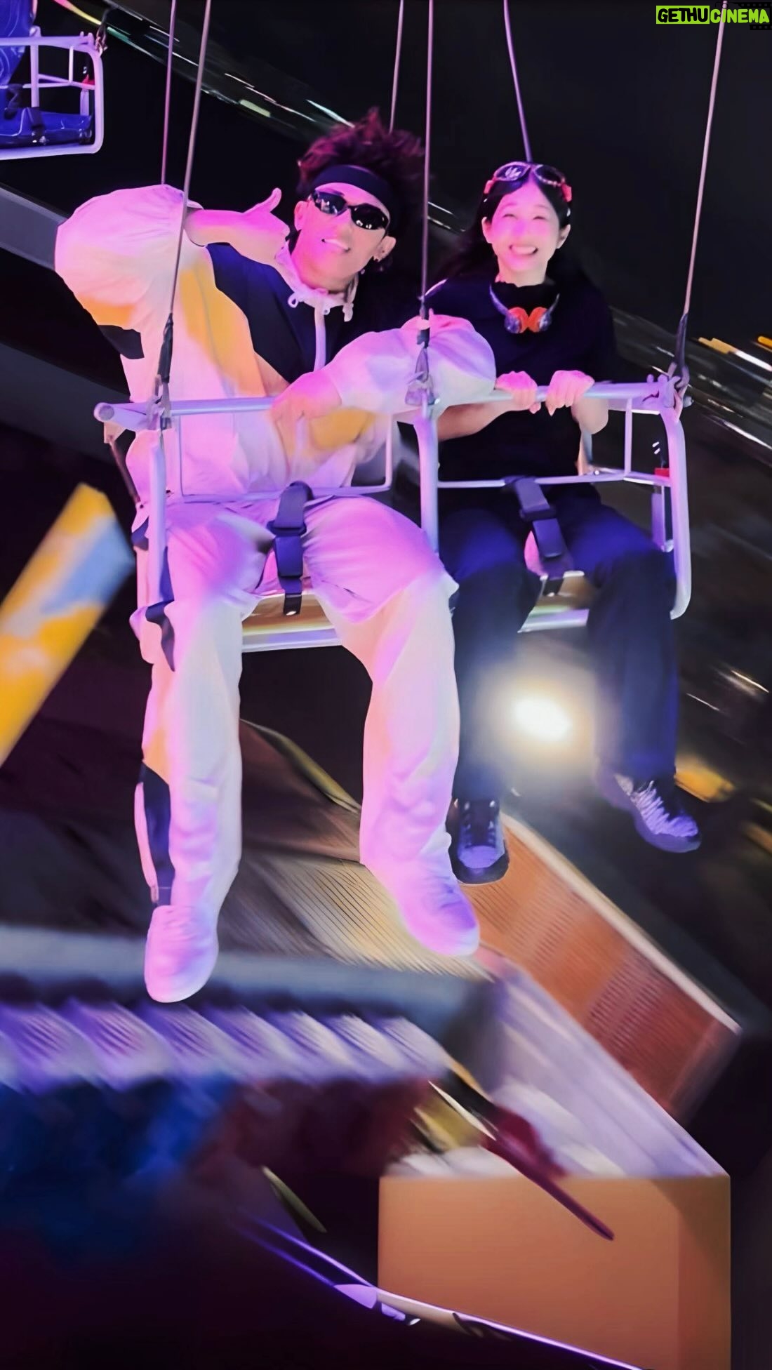 Anson Chan - 10.7K Likes - CALL US LATE TONIGHT 📱🌙 🎡 #CALLME #ANSONBEAN #THAIMAY