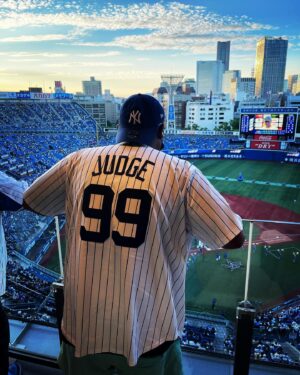 Anthony Instagram - 先日横浜スタジアムに阪神vsdenaベイスターズの試合を観に行ったんですが、完全にメジャーリーグ観に行ってるみたいな絵になりました

#アーロンジャッジ
#JUDGE99
#MLBのMVPはもちろん大谷選手を応援しております！！！