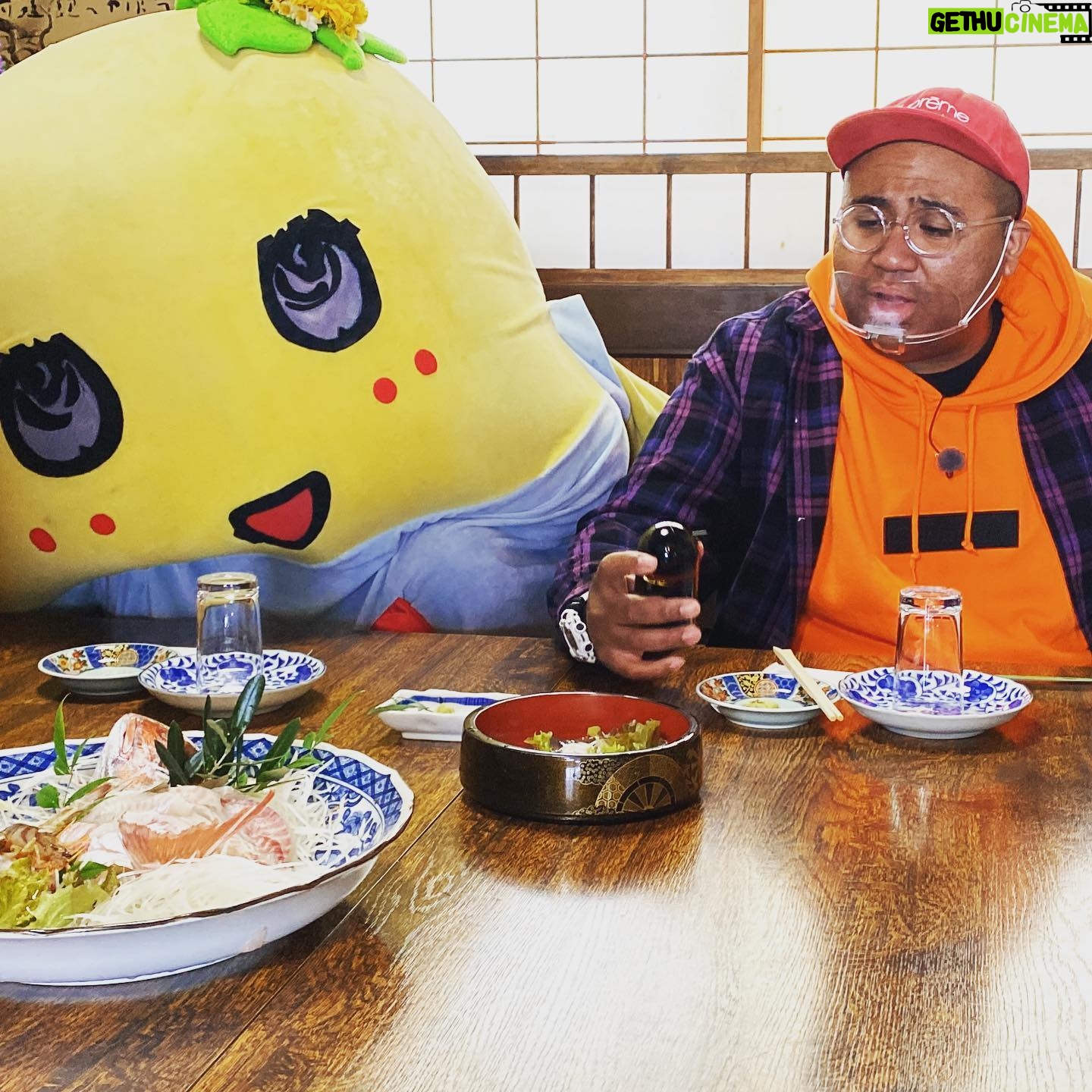 Anthony - 2.3K Likes - ふなっしーとの仲良し旅
今年も行って来ましたーーー!!!
#ふなのみくす
#ふなのみくす8
#2人で歩いてると街中で目立ちまくり