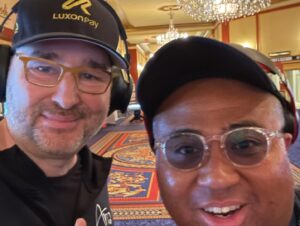Anthony Instagram - ラスベガス最高
WSOP最高

#WSOP
#ラスベガス最高
#最後の写真は多分生き別れのブラザー