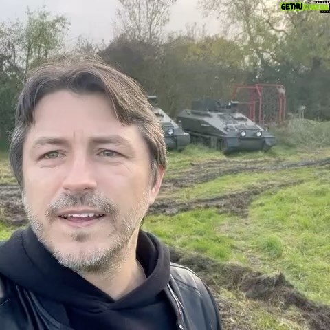 Anton Tymoshenko - 9.4K Likes - Нарешті ми з командою Підпільного готові звітувати! Внизу будуть цифри, а в каруселі відео, де @siriy_ua показує чудові покупки з наших концертів 😍
Сказали б мені 10 років тому, що з моїх стендапів будуть купляти бронетранспортери.
Прибуток з концертів:
Київ Палац Україна для фонду Притули - 2 002 756 грн
Київ Будинок Кіно для підрозділу Вовки да ВІнчі - 340 685 грн
Тур Україною для фонду Притули - 395536
Всього з концертів - 2 738 977 грн
З аукціонів:
Київ у фонд Притули - 578 000 грн
Київ Вовки да Вінчі - 165 000 грн
Тур у фонд Притули - 747 737 грн
Тур на інші збори - 382 983 грн
Всього аукціони 1 873720 грн
Дякую всім, хто ходив на концерти і особливо людям, які беруть участь в аукціонах. Бо лише з них ми зібрали майже 2 млн грн.
Насправді, хоч ми це і називаємо благодійними концертами, але по суті це не благодійність. Передавати кошти армії, яка тебе захищає і завдяки якій ти маєш змогу проводити ці концерти - це, напевно, співпраця, а не благодійність. Долучайтесь до співпраці.
#стендап #standup #підпільнийстендап #фондпритули