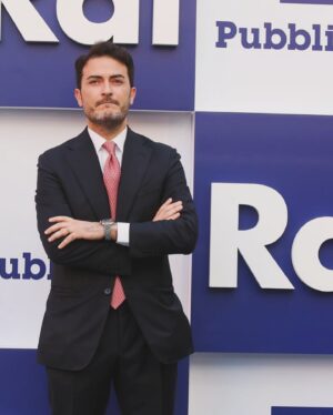 Antonino Monteleone Instagram - ONORATO, EMOZIONATO, GRATO

onorato perché il servizio pubblico è una responsabilità che pesa; emozionato perché l’ho sognato di nascosto; grato ai miei coraggiosi compagni d’avventura e a ciascuno di voi per il supporto e l’incoraggiamento 

💗🙏🏻

l’autunno è vicino e noi saremo pronti a raccontarvi L’Altra Italia su @instarai2 ogni giovedì in prima serata

Pronti?! 😎📺

©️ AGI per Ufficio Stampa RAI