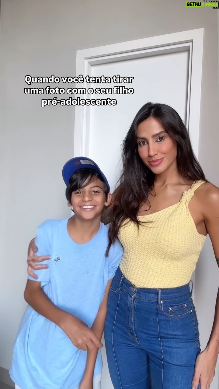Any Borges - 42.9K Likes - Tentar tirar foto com o Miguel é tipo missão impossível 🤦🏽♀️😅