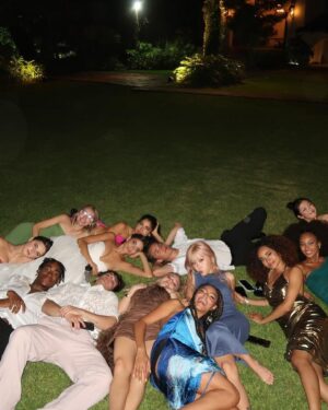 Any Gabrielly Instagram - What a gift it is to see friends making their dreams come true 🥹 @sabinahidalgo you were the most beautiful bride and my heart is overflowing. Viva el amor!!! 🤍

Also, @nowunited reunited babyyyy!!! ✨✨✨