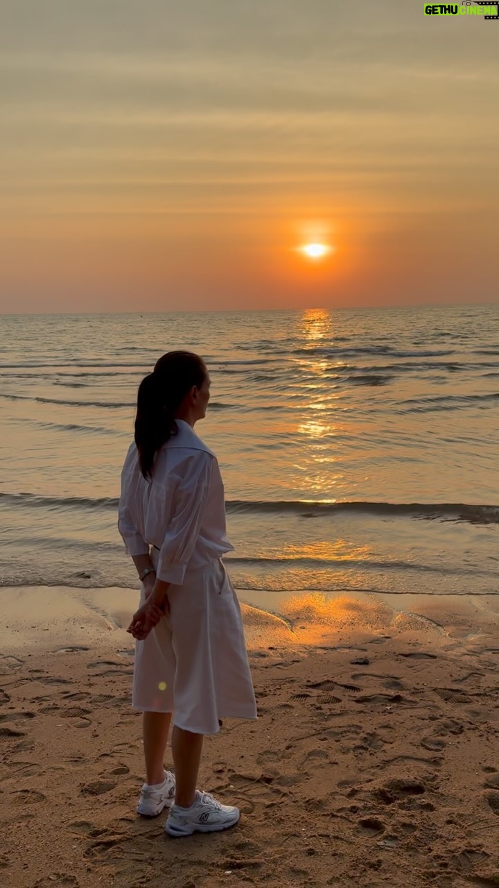 Apasiri Nitibhon - 20.8K Likes - ♥️MISSING YOU A LOT ♥️💯
#คิดถึงจังเลยค่ะ🤝 #rpasiri 19.8.67
#รูปในdraft #🌌👧🏻