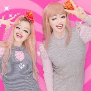 Arakawa Instagram - ∠ｨ･/朮″─　のいけめろと💖

@furyu_girlslabo のプリはいつだってうちらの味方💖💖

わたウサデビューして、推しのpiemoでも撮った💖💖

#正直楽しすぎた
#池田さん可愛すぎ
#かわいすぎんやめやあ？
#フリューのプリは私の全部の青春を知っている
#吉本ギャウじわ

池田さんのちゃんねるにて
楽屋のコント衣装の中からギャルコーデ組んで(?)
プリ撮りに行ってまーす🧞‍♂️⭐️💖💖

@ikenao0919  ほんまにほんまにお忙しい中ありがとうございました❤️😭😭😭😭