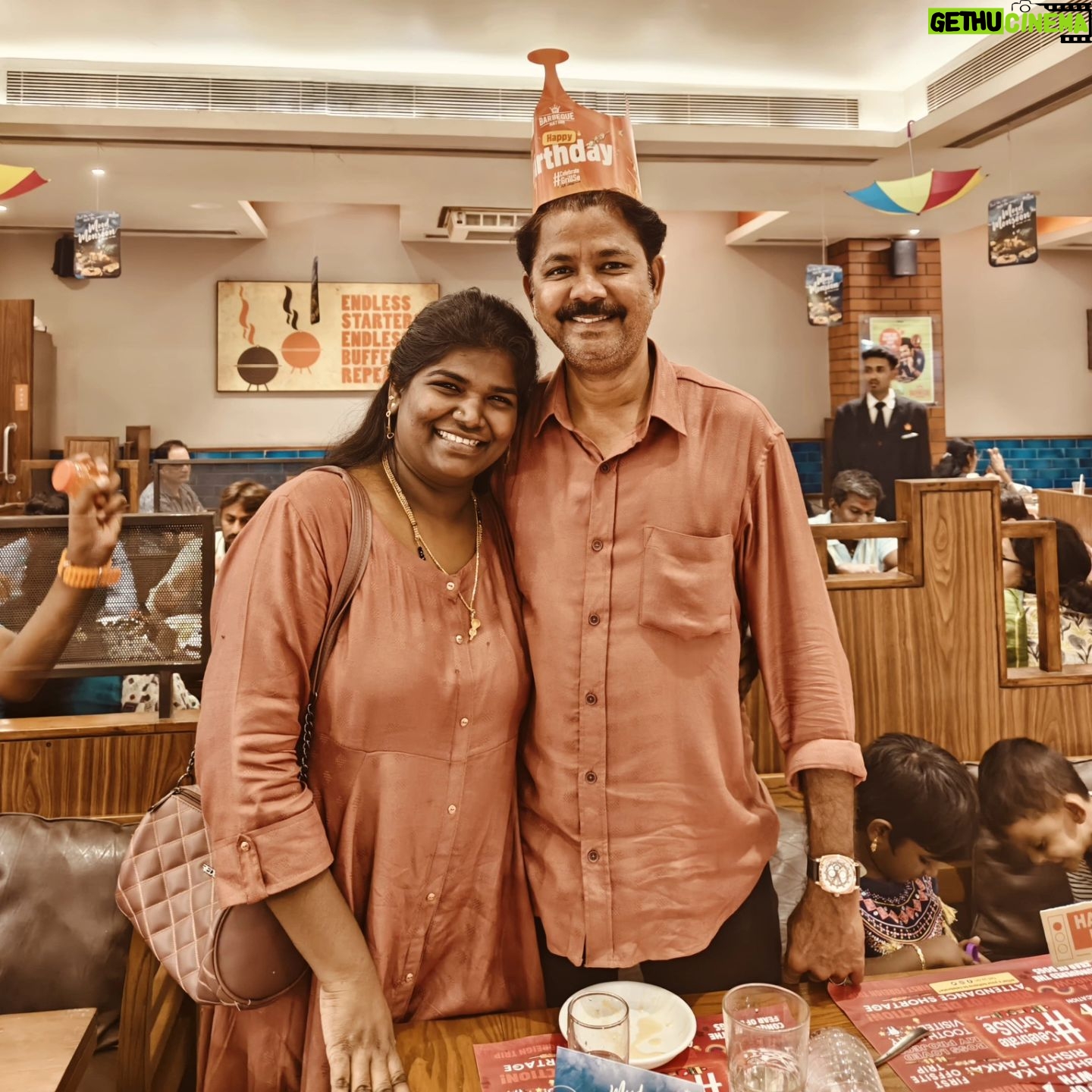 Aranthangi Nisha - 56.2K Likes - என்ன சொல்லி வாழ்த்துவது, என் காதலனுக்கு, என் கணவனுக்கு, என் நண்பனுக்கு, எனக்கு எல்லா சுதந்திரமும் கொடுத்து எனக்கு பின்னால் எப்பொழுதும் நிற்கும் என் உயிருக்கு, யார் என்ன சொன்னாலும் அவருக்கு நான் மட்டும் தான் ராணி, என் ராஜாவுக்கு இனிய பிறந்தநாள் வாழ்த்துக்கள்.. எப்பொழுதும் உங்கள் வாழ்க்கையில் சந்தோஷம் மட்டுமே நிலைத்து நிற்கட்டும் அதற்கு பக்கபலமாக நிஷா இருக்கட்டும்