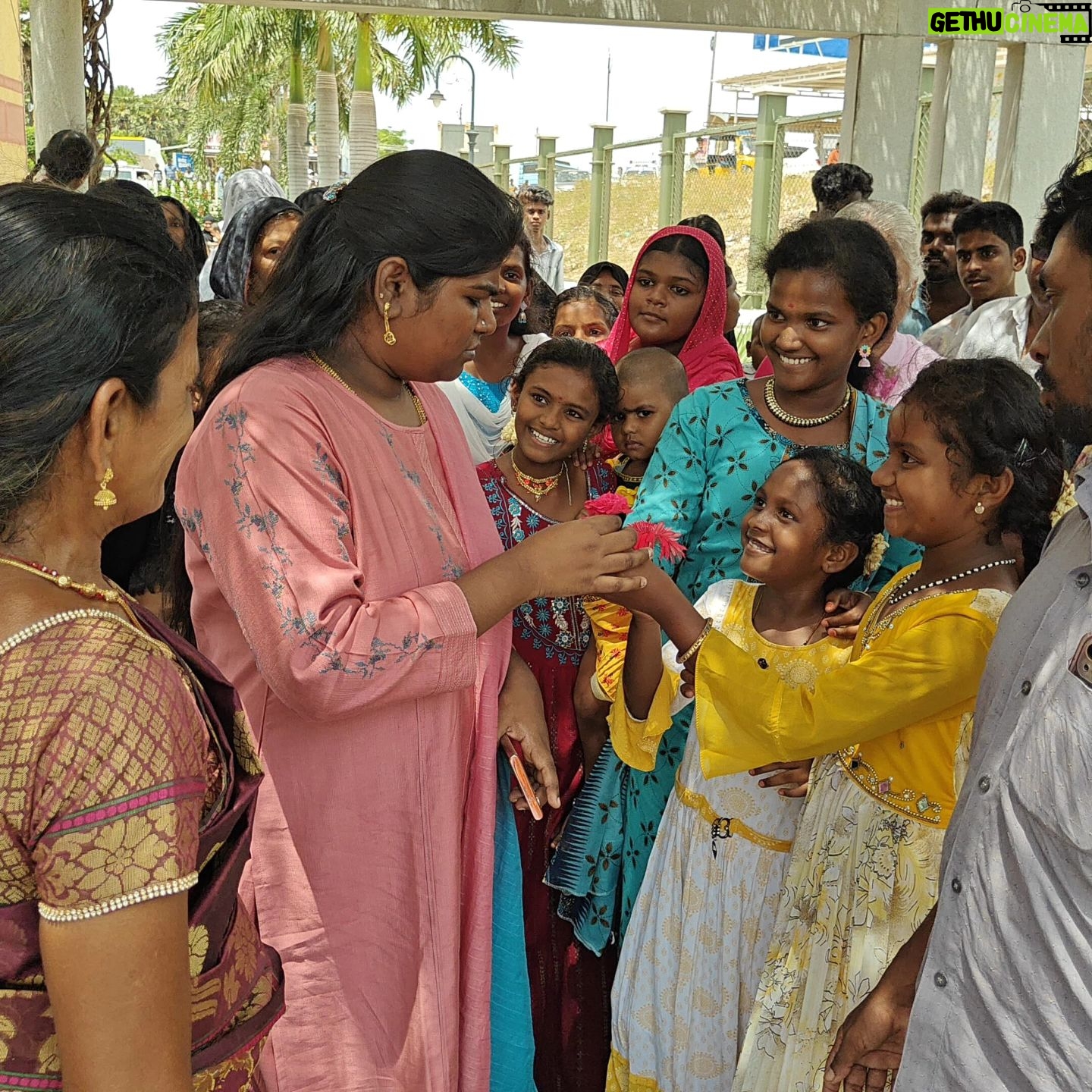 Aranthangi Nisha - 59.3K Likes - என் நம்பிக்கை நாயகனின் நினைவஞ்சலி, அவர் நினைத்ததை நாங்கள் விதைப்போம்...