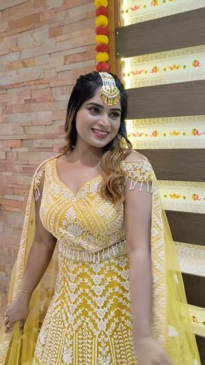 Arathy Sojan Instagram - ✨💛

@abm_premium_rentals_