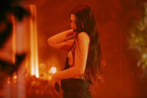 Arca Instagram - gracias bogotá! amo como cantaron y bailaron ❤️‍🔥 🇨🇴 me sentí acogida , tanto cariño y tanto respeto💐💐💐💐
fotos @bouccan 
Tour Manager
@itsgness 
Tour Director
@cameronjbstewart 
Production Manager
@ianmccarthylx 
Audio
@ohyesitsgabe 
@crackcrumz 
Lighting
@shaunvitamins 
Video
@carlossaez1 
Backline
@kyspleasecannotdie 
Flores
@palette_ldn 
@clairemac___flowers 
Glam
@judith.padron 
Asistente 
@kiikee__ 
Seguridad 
@somosseguridad_sspv 
🩷
@alisson_sdb