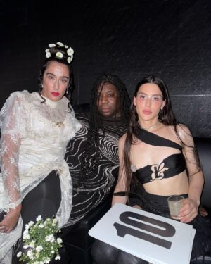 Arca Instagram - ladyland with @madonna @ladyfag @tokischa.sol @sevdaliza_ @bobthedragqueen @theonlymikeq @kevinjzprodigy was everything and more
ballroom reminds us to soar and compose our energy into psychic flowers and every dip is a bloom every ki is a comfort and every ball is a blessing ❤️‍🔥 thank you to everyone that made it out 🪼🍄🌱