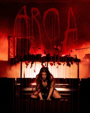 Arca Instagram - venezuela mi matria querida
💘

Tour Manager
@itsgness 
Tour Director
@cameronjbstewart 
Production Manager
@ianmccarthylx 
Audio
@ohyesitsgabe 
@crackcrumz 
Lighting
@shaunvitamins 
Video
@carlossaez1 
Backline
@kyspleasecannotdie 
Flores
@palette_ldn 
@clairemac___flowers 
Glam
@judith.padron 
Asistente 
@kiikee__ 
Seguridad 
@somosseguridad_sspv 
@alisson_sdb
📸 Pon:

📸@caimi_r @piamocam @danielj2511