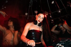 Arca Instagram - fotos del show en caracas 🩵🏳️‍🌈🏳️‍⚧️🇻🇪
