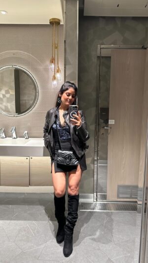 Archana Gupta Instagram - Sabka maqsad = Good Pictures😉
.
.
.
.
.
.
.
.
#fashionstyle #trendingaudio #trendsetter #archanagupta #mystyle #trendingreels #weekendvibes #grwm #travelawesome #lookbook #exploremore