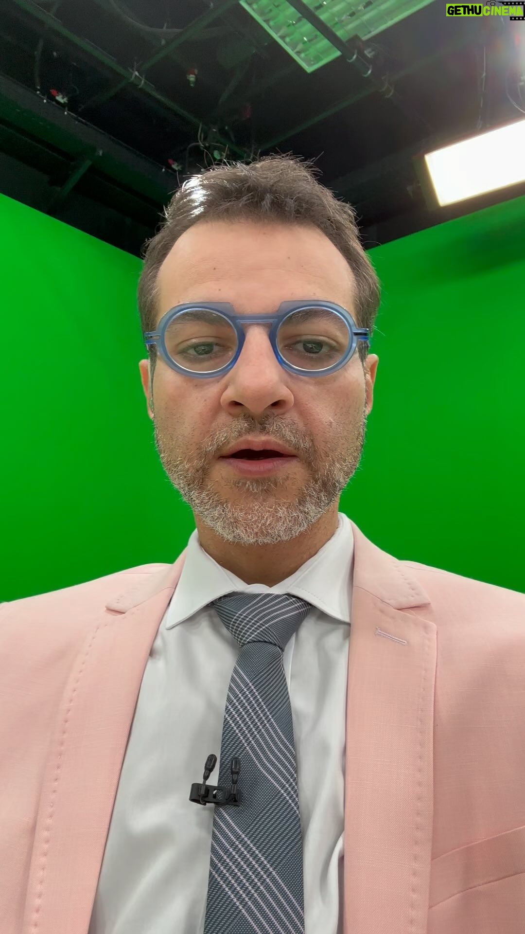 Ari Aguiar - 2.4K Likes - Impunidade no tênis. Incrível.