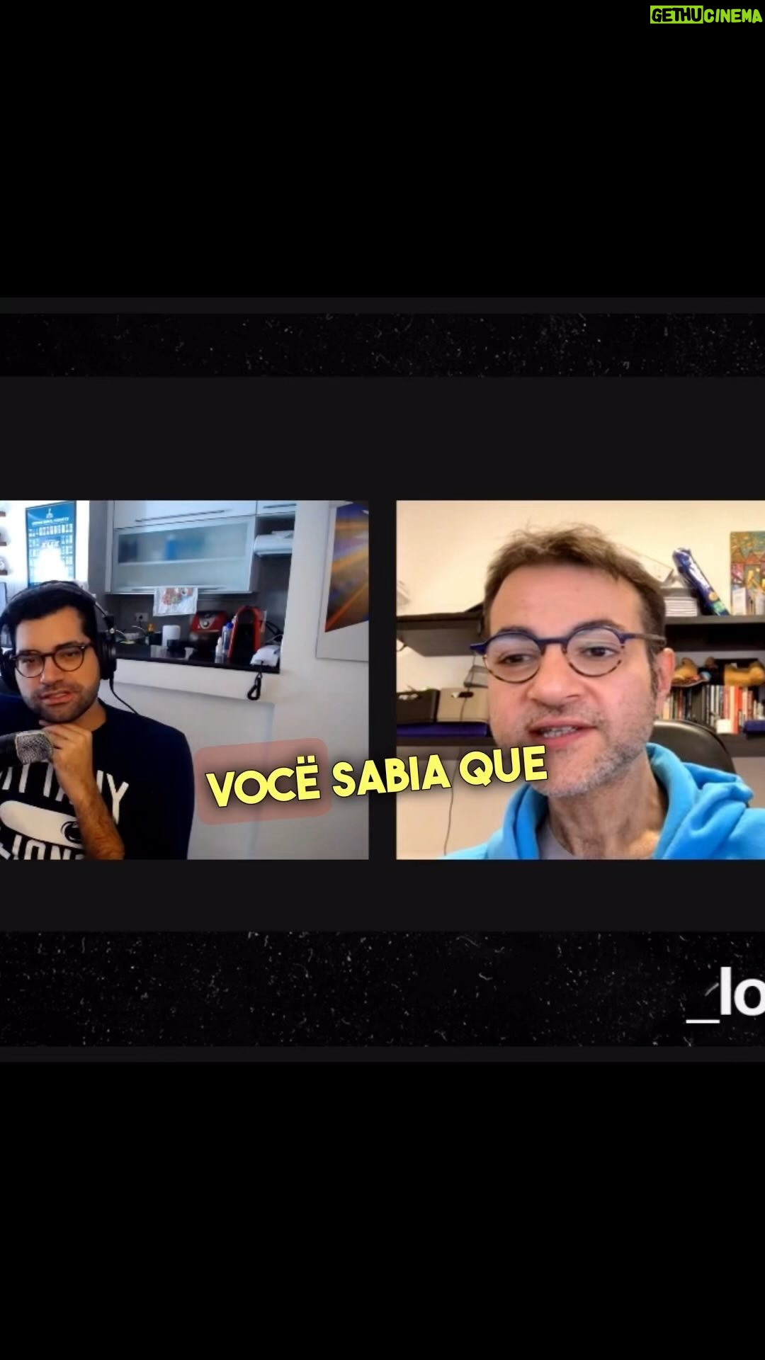 Ari Aguiar - 46K Likes - Essa semana reviveram esse vídeo espetacular contando umas das melhores teorias já feitas. Aproveito pra reviver e para que seja feita a pressão sobre o @antonycurti pra voltar a fazer o Los tontos comigo. Obrigado por encherem a caixa dele de mensagens.