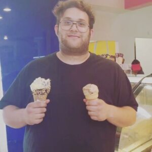 Ari Stidham Instagram - t g ice cream baby it’s Friday