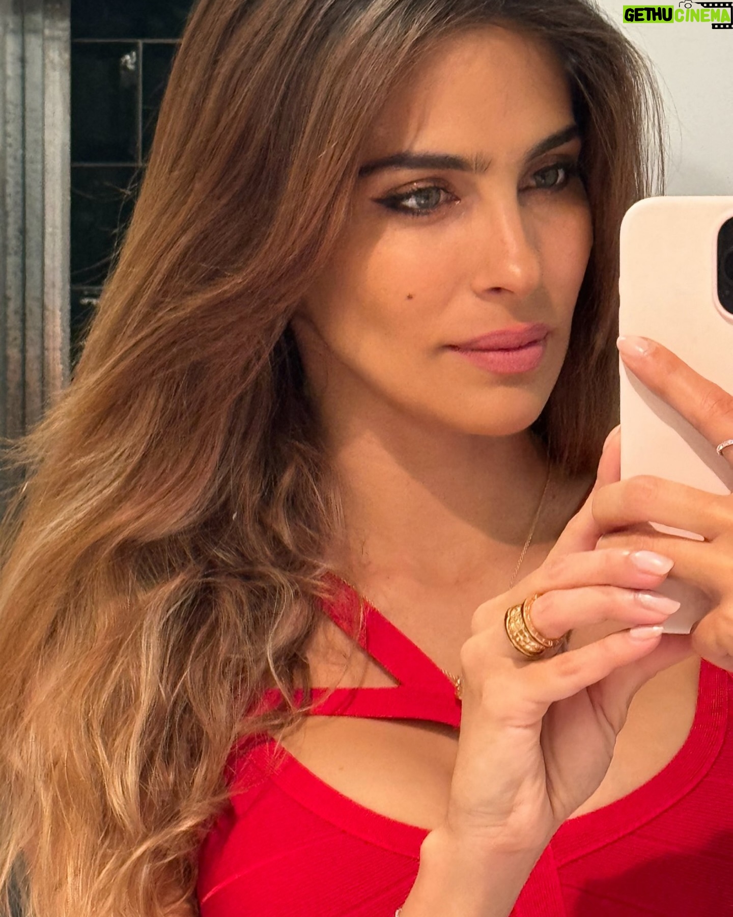Ariadna Romero - 4.9K Likes - 🇮🇹❤️🥰