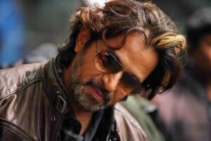 Arjun Sarja Instagram - Any guesses on who took this picture?