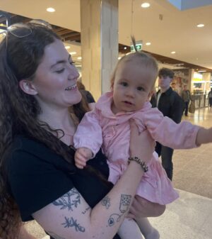 Arlene Blencowe Instagram - My heart is full 🥰
Looking forward to another week of catch ups, training and enjoying my time being back home 🏠