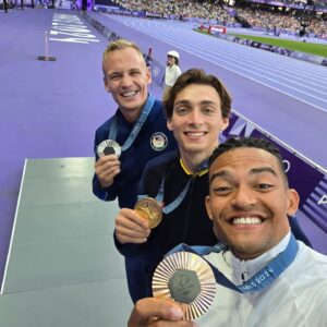 Armand Duplantis Instagram - Yk what it is🥇⚜️