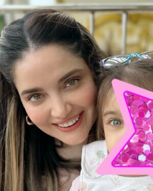 Armeena Khan Instagram - The days are long but the years are short 🥹. #mylittleamelie