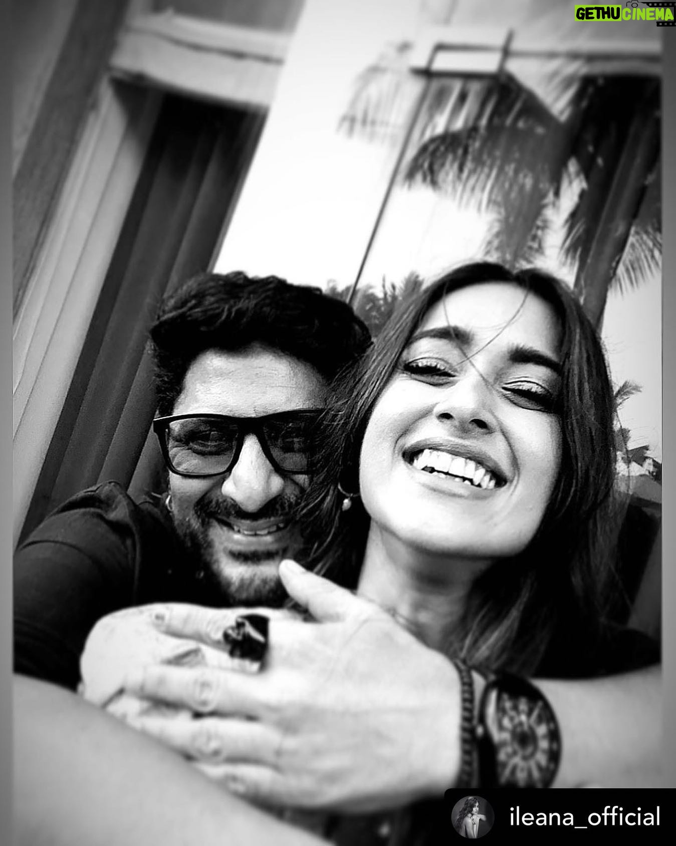 Arshad Warsi - 37K Likes - Isnāt she just adorable ?! š Posted @withrepost ⢠@ileana_official The Crazy and I š¤