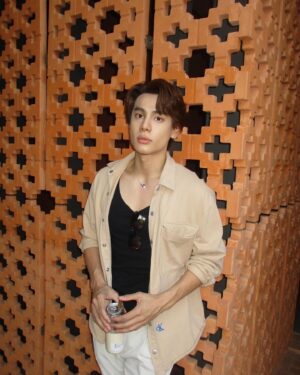 Artit Tangwiboonpanit Instagram - 3 2 1 📸