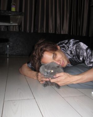 Artit Tangwiboonpanit Instagram - My cat😍🐱
