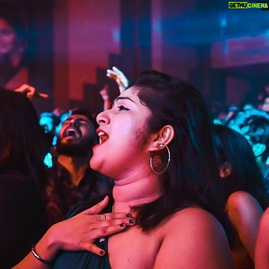 Ash King - 1.3K Likes - Some moments from the show I’m Kolkata a couple days back!!! #betterlatethannever 😬
-
Was an absolute pleasure to be a part of the Lobelia festival 2022 🙌🏽
-
-
@kylemukerjee
@sasmitrudra
@iamchin2_bhatt
@vinit_arora59
@sanjuaguiar
@govindgawli1
@_epixmedia_
-
-
-
#calcutta #kolkata #ashking #ashkinglive #ig #india #kolkatagram #bengali #kolkatabuzz #rgkarmedicalcollege #lobelia2k22 #thekolkatabuzz #love #igers #calcuttadiaries #moments #westbengal #bengal #kolkatasutra #city #ınstagood #amarkolkata #baarish #haayeoye #iloveyou