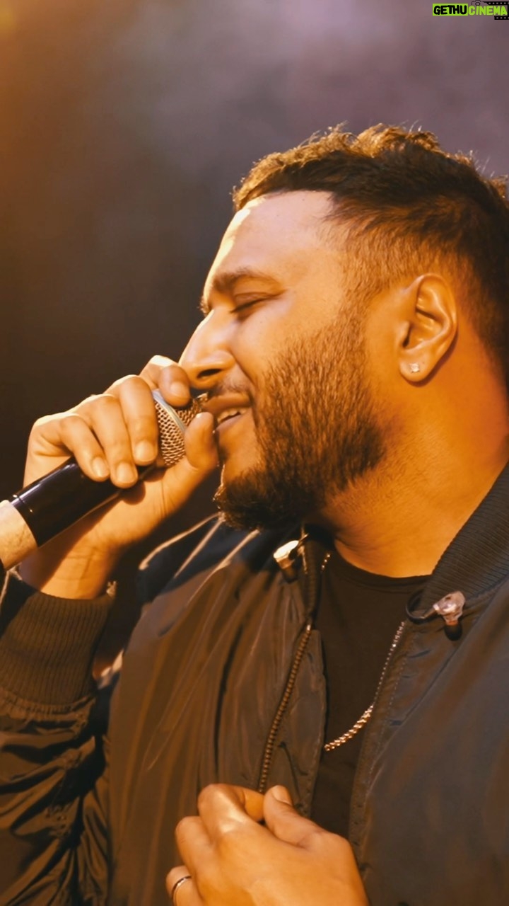 Ash King - 3K Likes - Thanks for the memories people 🥂🥰
-
-
#ashkinglive #aiimsnagpur
#nagpur
#nagpurdiaries #bollywoodstyle #ashkingsongs #bollywoodfashion #AIIMS #collegefestival #Nagpur #reels #bollywoodsongs #bollywood #bollywooddance #love #ashking #bollywoodhot #bollywoodcelebrity #bollywood #bollywoodstar #india #instagram