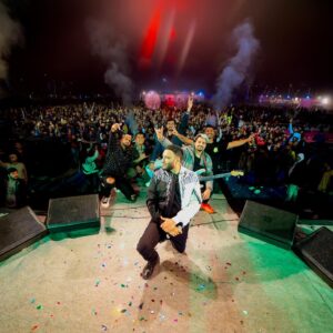 Ash King Instagram - Thank you for the love and memories IIIT Allahabad ❤️
-
📸 by @shahbaz_d_cam_boy 
-
-
#ashking #ashkinglive #iiitallahabad