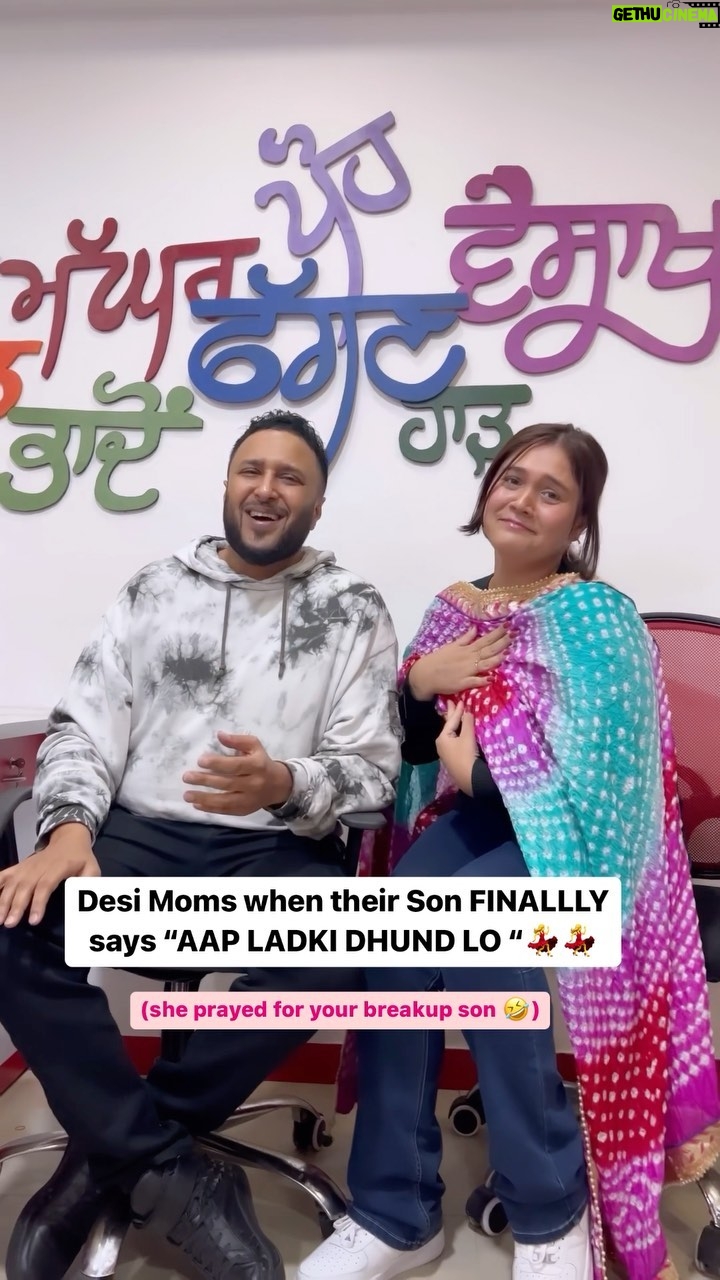 Ash King - 1.8K Likes - ASHU PUTTAR thanks for trusting mummy ji ☺️💃💃
.
.
.
.
.
.
.
#indianparents #indianmom #desimom #funnyreels #comedyreels #shaadi #arrangedmarriage #lovemarriage #bollywoodsongs #kareenakapoor #salmankhan #funnyvideos #punjabivideos #indianmemes #desimemes