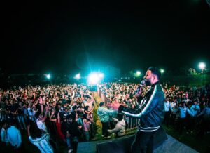 Ash King Instagram - Last night HARDCORE Desi party vibes with all the students of @technovate_iiitnr @iiitnrofficial 🙌🏽🔥🔥🔥
-
Great energy and performance from my boys ⬇️⬇️⬇️
@iamchin2_bhatt 
@sasmitrudra 
@vinit_arora59 
@govindgawli1 
@sanjuaguiar 
@kylemukerjee 
@_ayush_singhal__ 
@xo.visuals 
-
-
Special thanks to @jrnyentertainments for organising the show 
-
-
-
#ashking #ashkinglive #ashkingmusic #technovateiiitnr #iiitnayaraipur #technovate_nayaraipur