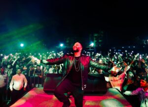 Ash King Instagram - Last night HARDCORE Desi party vibes with all the students of @technovate_iiitnr @iiitnrofficial 🙌🏽🔥🔥🔥
-
Great energy and performance from my boys ⬇️⬇️⬇️
@iamchin2_bhatt 
@sasmitrudra 
@vinit_arora59 
@govindgawli1 
@sanjuaguiar 
@kylemukerjee 
@_ayush_singhal__ 
@xo.visuals 
-
-
Special thanks to @jrnyentertainments for organising the show 
-
-
-
#ashking #ashkinglive #ashkingmusic #technovateiiitnr #iiitnayaraipur #technovate_nayaraipur