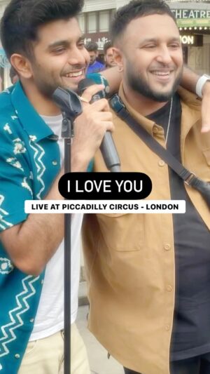Ash King Instagram - When @ashkinglive & Vish sing I Love You together 🤌🏻🥀❤️
.
.
.
.
.
#foryou #fyp #iloveyou #ashking #salmankhan #sallubhai #reelsindia #piccadillycircus