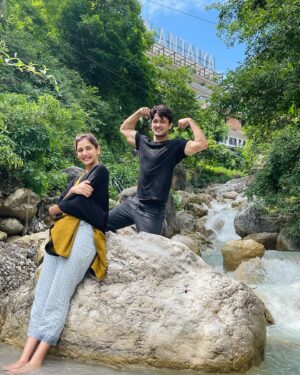 Ashish Bisht Instagram - Happy birthday to the world’s prettiest, funniest and smartest girl. My♥️ #nasha