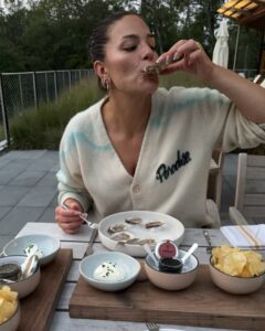 Actress Ashley Graham HD Instagram Photos and Wallpapers August 2024