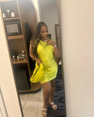 Ashley Jones Instagram - Essence fest 2023 was a blast . Thank you to my beautiful friend who decided it was a good idea to book a trip right in between finals 😂😂 also seeing @liltunechi is the current highlight of my life ❤️ and I won’t apologize for screaming in the last video 😂