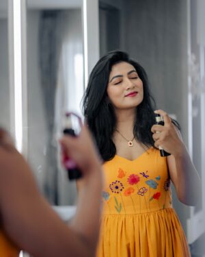 Ashmitha Instagram - Let’s glow together 🥂
Outfit @cords_theory
#ashtrixx #yellow #yellowlove #oott #me #smile #happy #flowers #floral #cotton #august #hyderabad #telugu #teluguactress #influencer