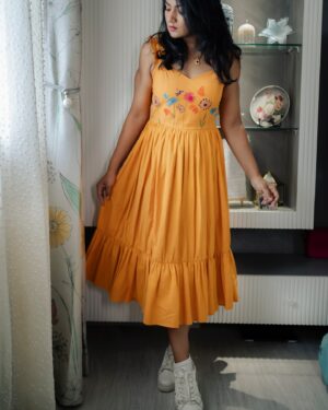Ashmitha Instagram - Let’s glow together 🥂
Outfit @cords_theory
#ashtrixx #yellow #yellowlove #oott #me #smile #happy #flowers #floral #cotton #august #hyderabad #telugu #teluguactress #influencer