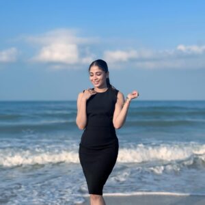 Ashvini Jegathesan Instagram - Capturing the essence of beauty in every heartbeat 🩷
#lifeisbeautiful❤️
