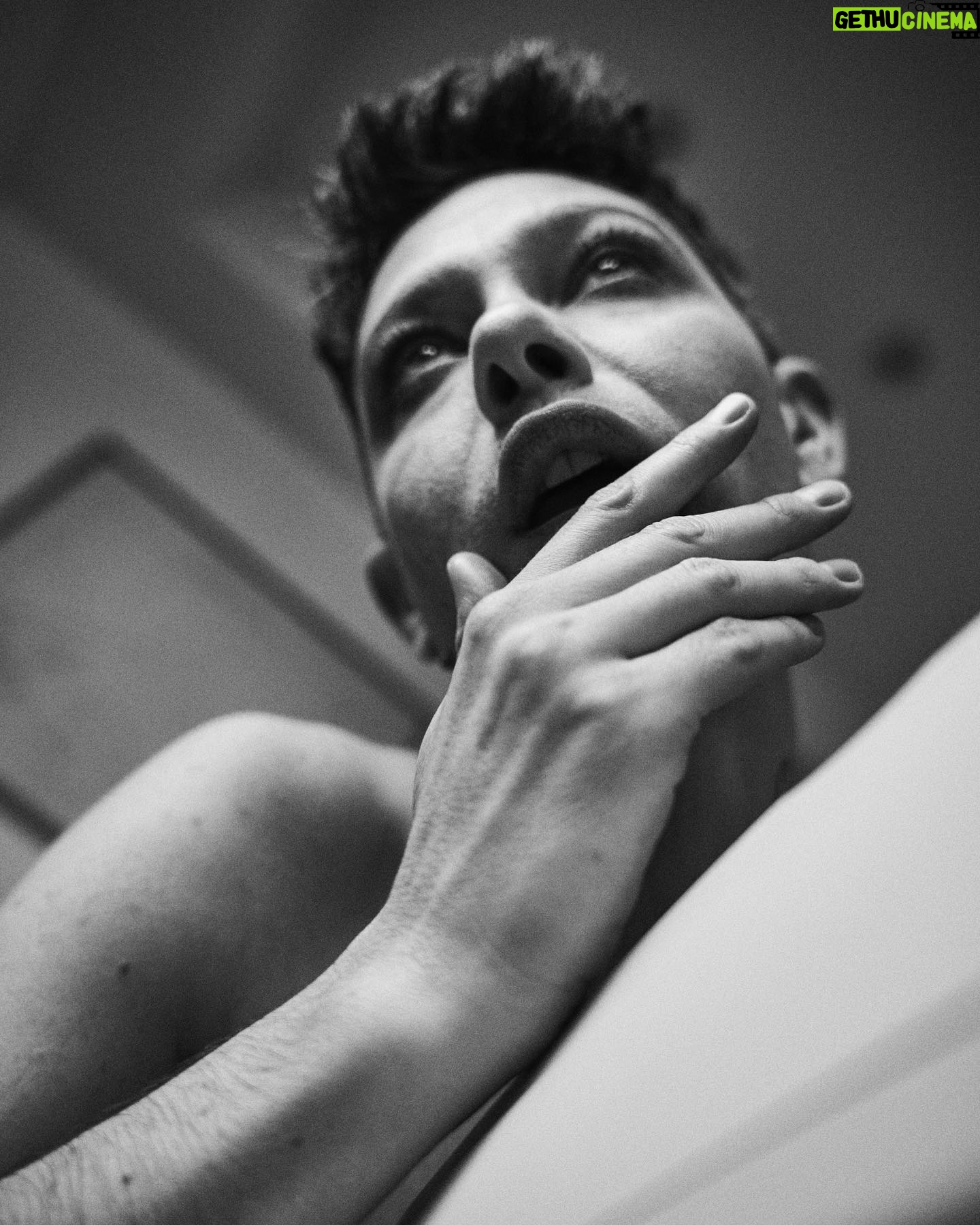 Asia Kate Dillon - 3 Likes - My tarot keeps telling me to journal and I’m finally listening ok.
Photography @carolinekingphotography (she/they)
HMU @beautyinabottle_mua (she/her)
#Trans
#Nonbinary
#Testosterone
#GenderAffirmingCare