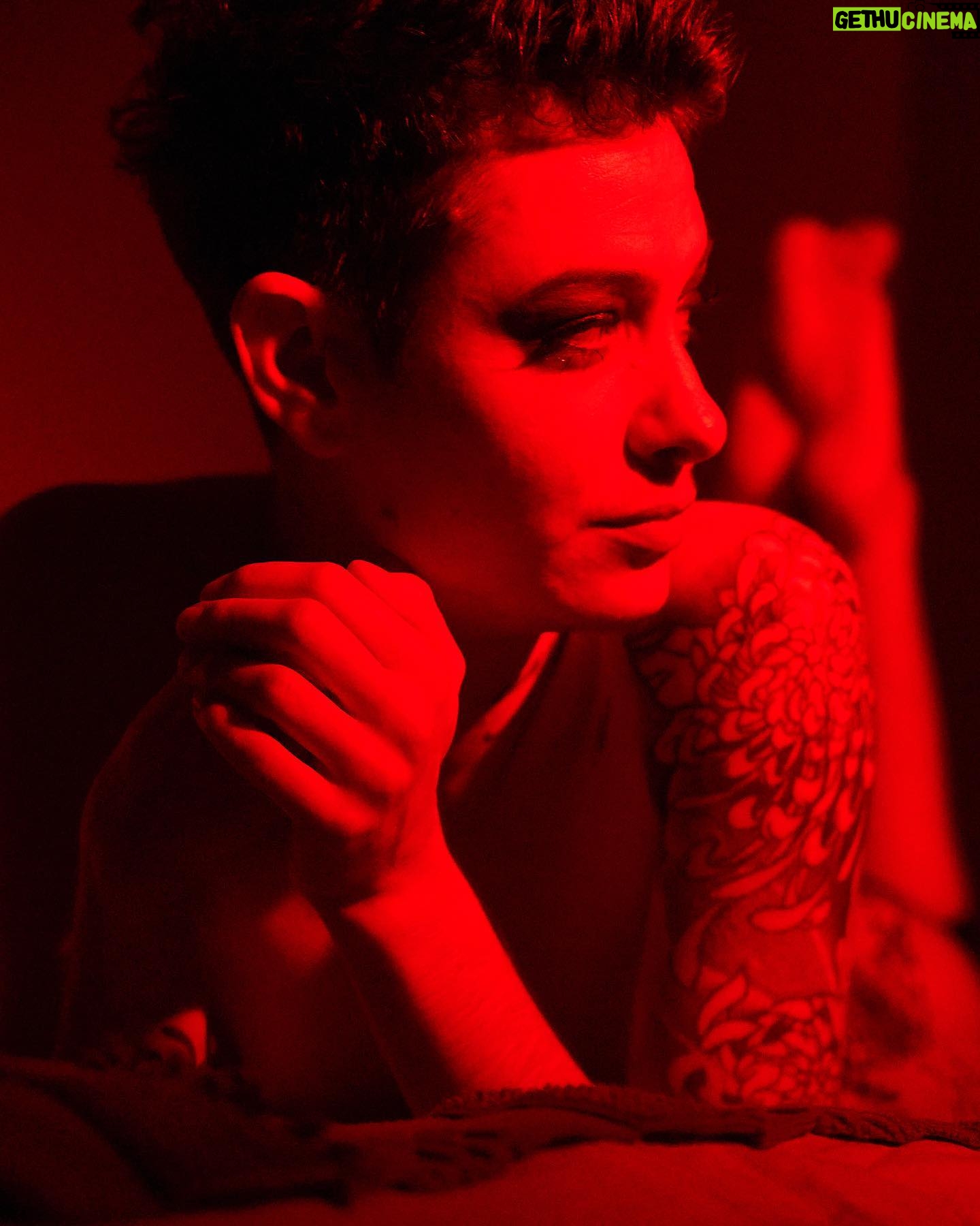Asia Kate Dillon - 3 Likes - Total (solar) eclipse of the heart. Happy New Moon.
Photography @carolinekingphotography (she/they)
HMU @beautyinabottle_mua (she/her)
#Trans
#Nonbinary
#Testosterone
#GenderAffirmingCare
#TransJoy