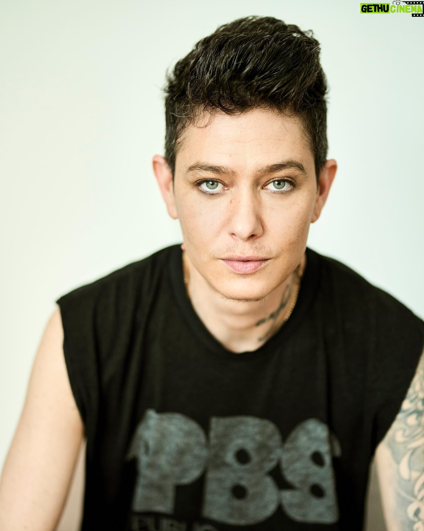Asia Kate Dillon - 3 Likes - You look thirsty. Stay hydrated. The readiness is all.
Photography @carolinekingphotography (she/they)
HMU @beautyinabottle_mua (she/her)
#Trans
#Nonbinary
#Testosterone
#GenderAffirmingCare
