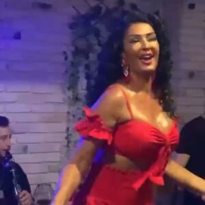 Aslı Kökçe Instagram - @focarestaurantbahcesehir bizleri yanlız bırakmayan dostlara teşekkür ederiz haftaya cuma görüşmek üzere 👋🏽 ❤️🥰🙏🏽✌🏽