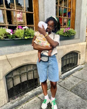 Assa Sylla Instagram - 🌸🌸🌸 Ta meilleure amie 🌸🌸🌸
