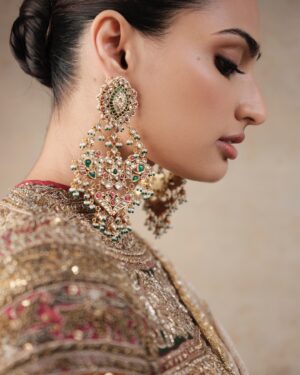 Athiya Shetty Instagram - A night of love and celebration in the archives of AJSK 
@abujanisandeepkhosla 🌹