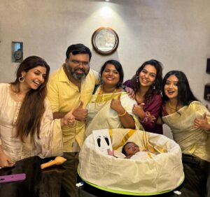 Athmiya Instagram - Zian♥️♥️♥️

Proud parents - @madhuvanthinarayan @iamrakzzz 

@madhuvanthinarayan @athmiyainsta